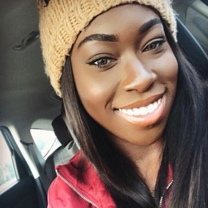 Meet your Posher, Jennifer